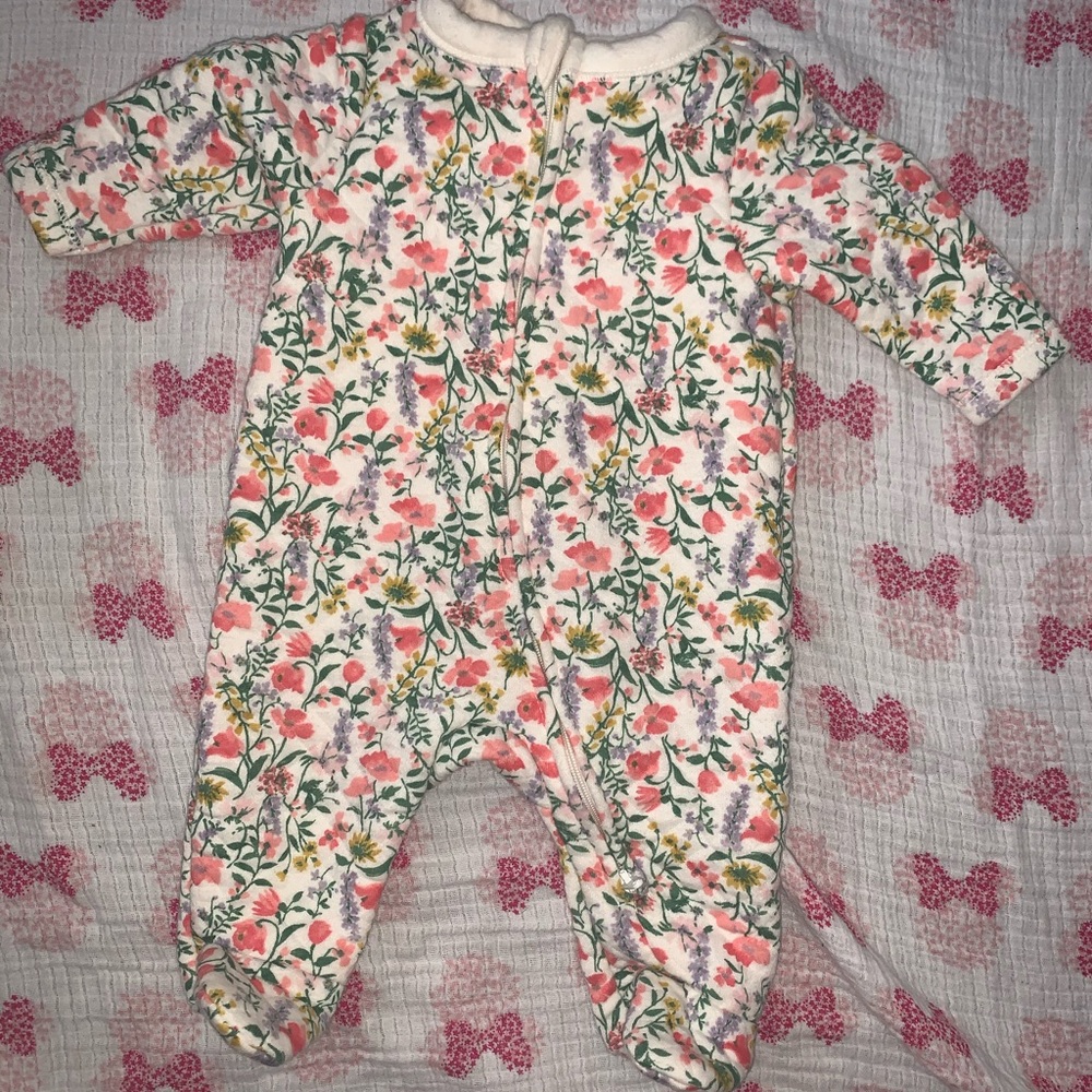 Quilted Old Navy footsie